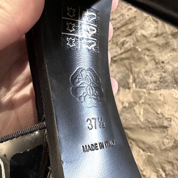 Alexander McQueen Black Patent Butterfly Ankle Strap Platform Sandals - Picture 13 of 13